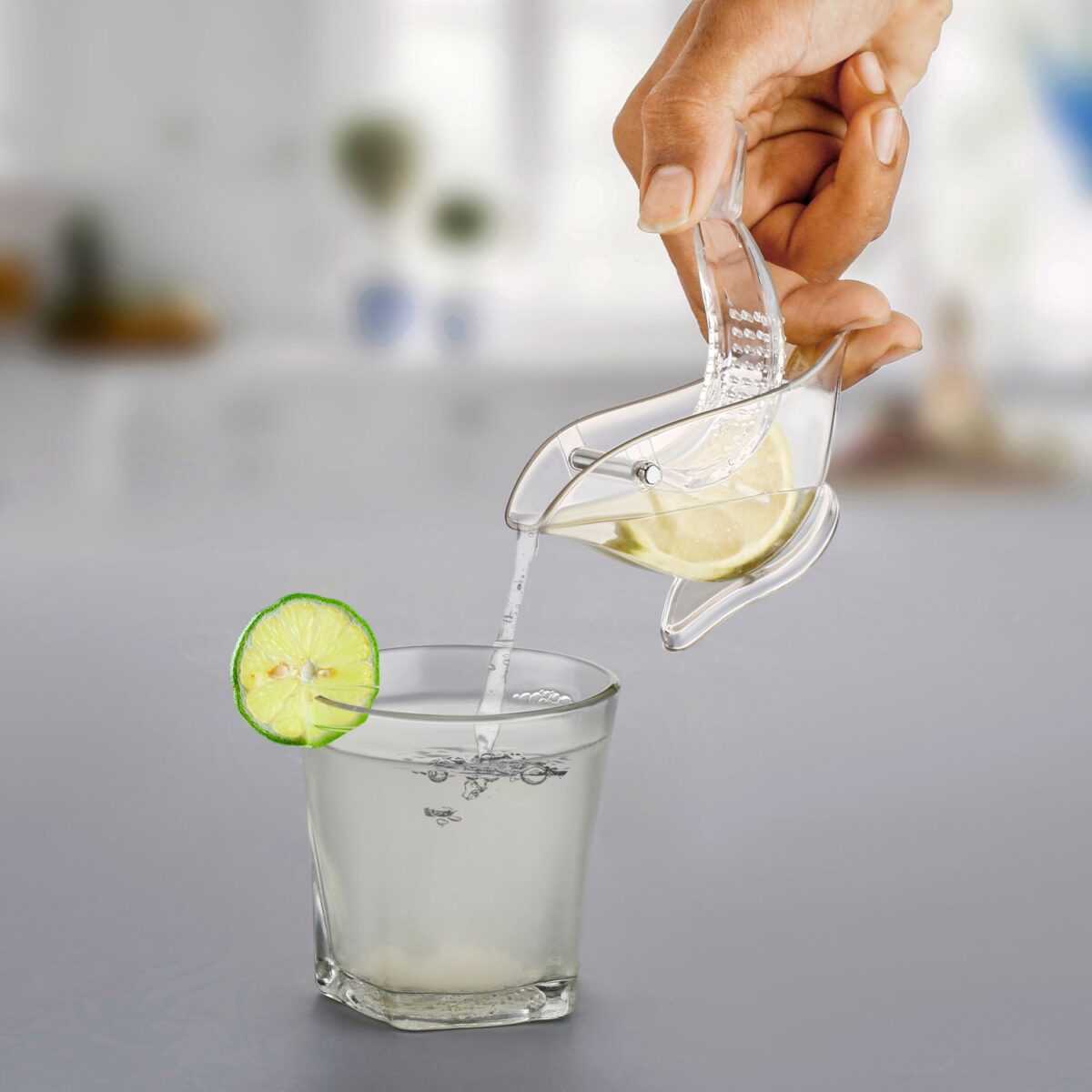 Bird-Shaped Lemon Squeezer for Citrus Fruits (Portable, Color Box) - Image 3