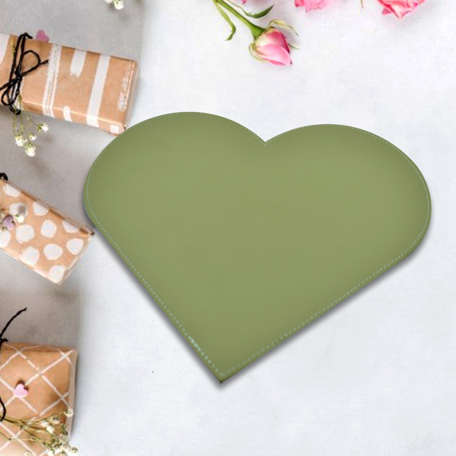 01_512180c2-01e2-41b1-8074-2e63c87c44e9.jpg Heart Shape Board For Art and Thick Pad of Heart Shape for Art - Image 1