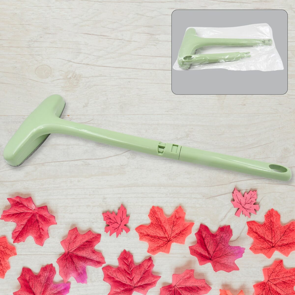 Window Screen Cleaning Brush With Extendable Handle (1 Pc) - Image 1