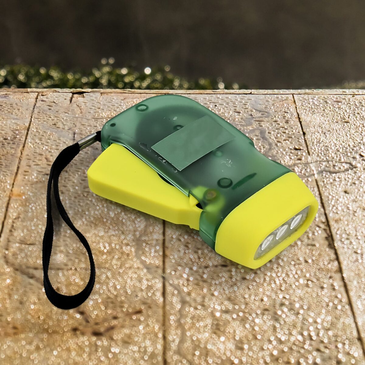 3 LED Hand Press Torch Hand Crank Flashlight Hand Pressing Flashlight Traveling Torch Light Manual Generator, Battery-Free Flashlight (1 Pc) - Image 1