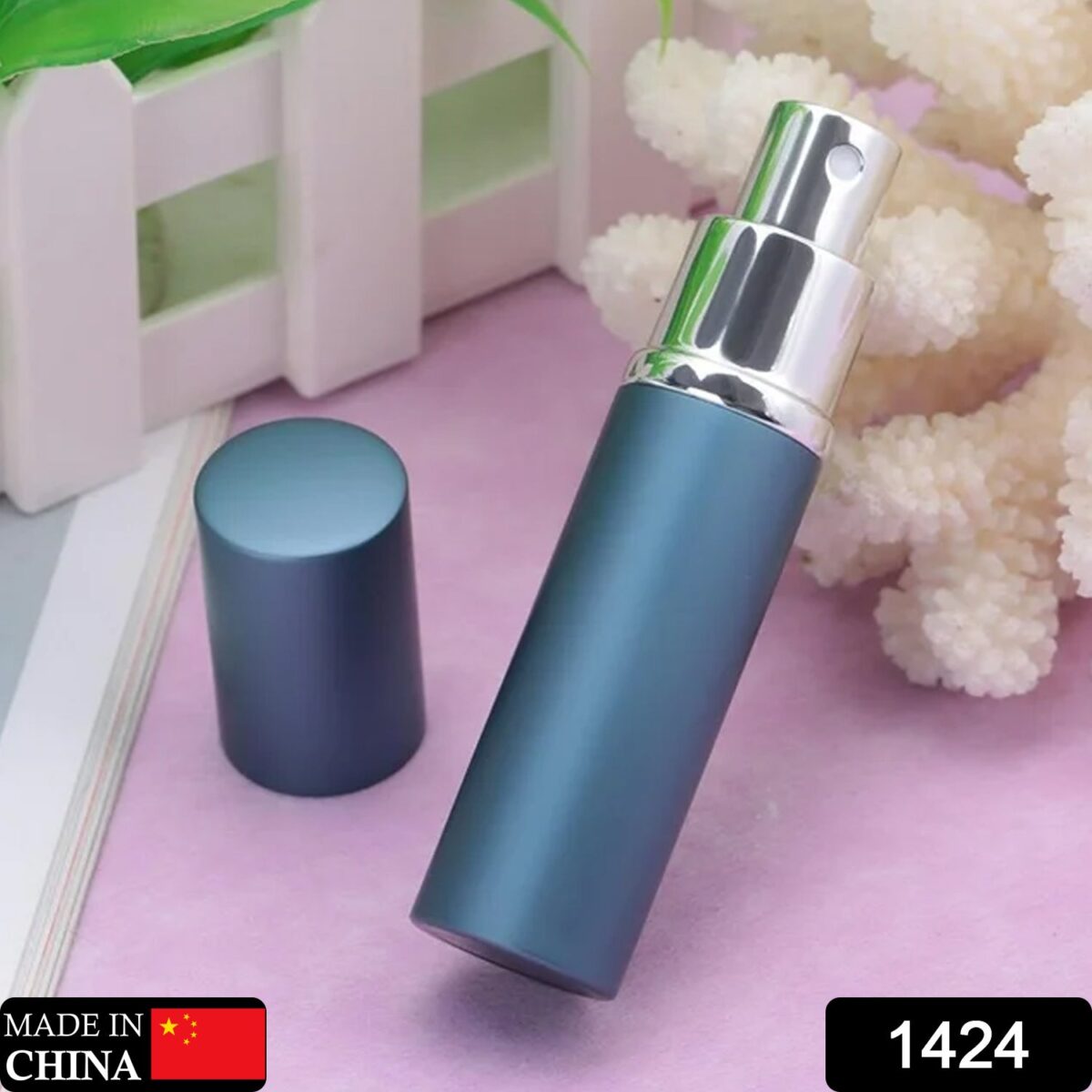 Refillable Fine Mist Spray Bottle for Perfume, Sanitizer, Travel Beauty & Makeup - 1 Pc - Image 1