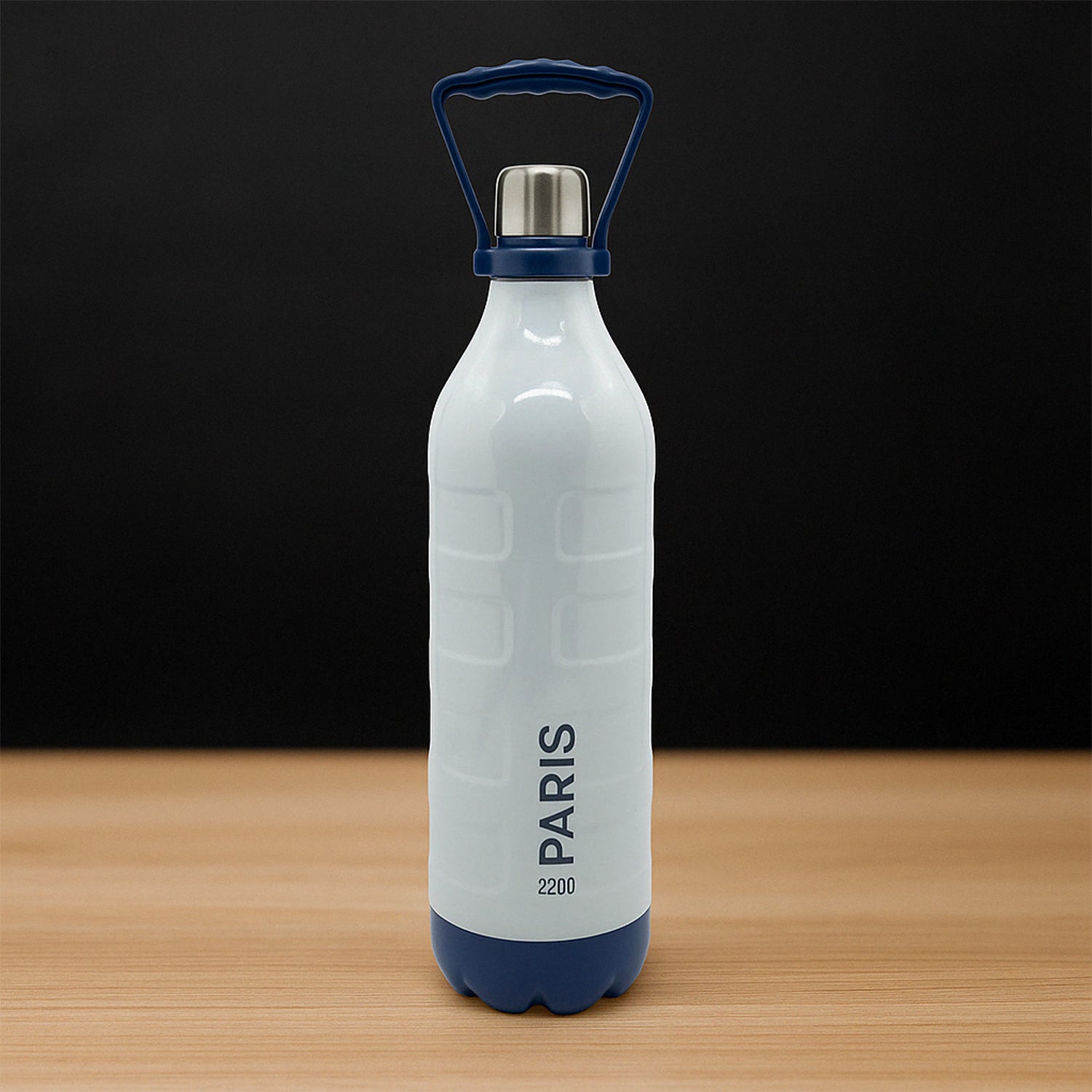 0257_parish_bottle_2200ml_n301.jpg Insulated Water Bottle (2200ml): Leakproof, BPA-Free, Handle & Strap (Sports) - Image 1
