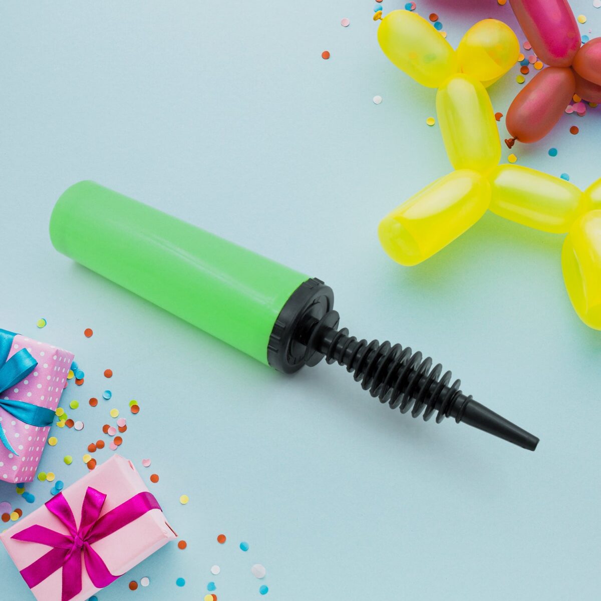Handy Air Balloon Pumps for Foil Balloons and Inflatable Toys - Image 1