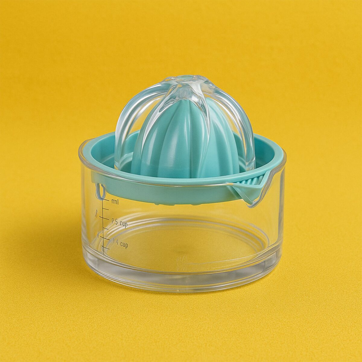 Manual Citrus Fruit Juicer with Measuring Cup - Image 1