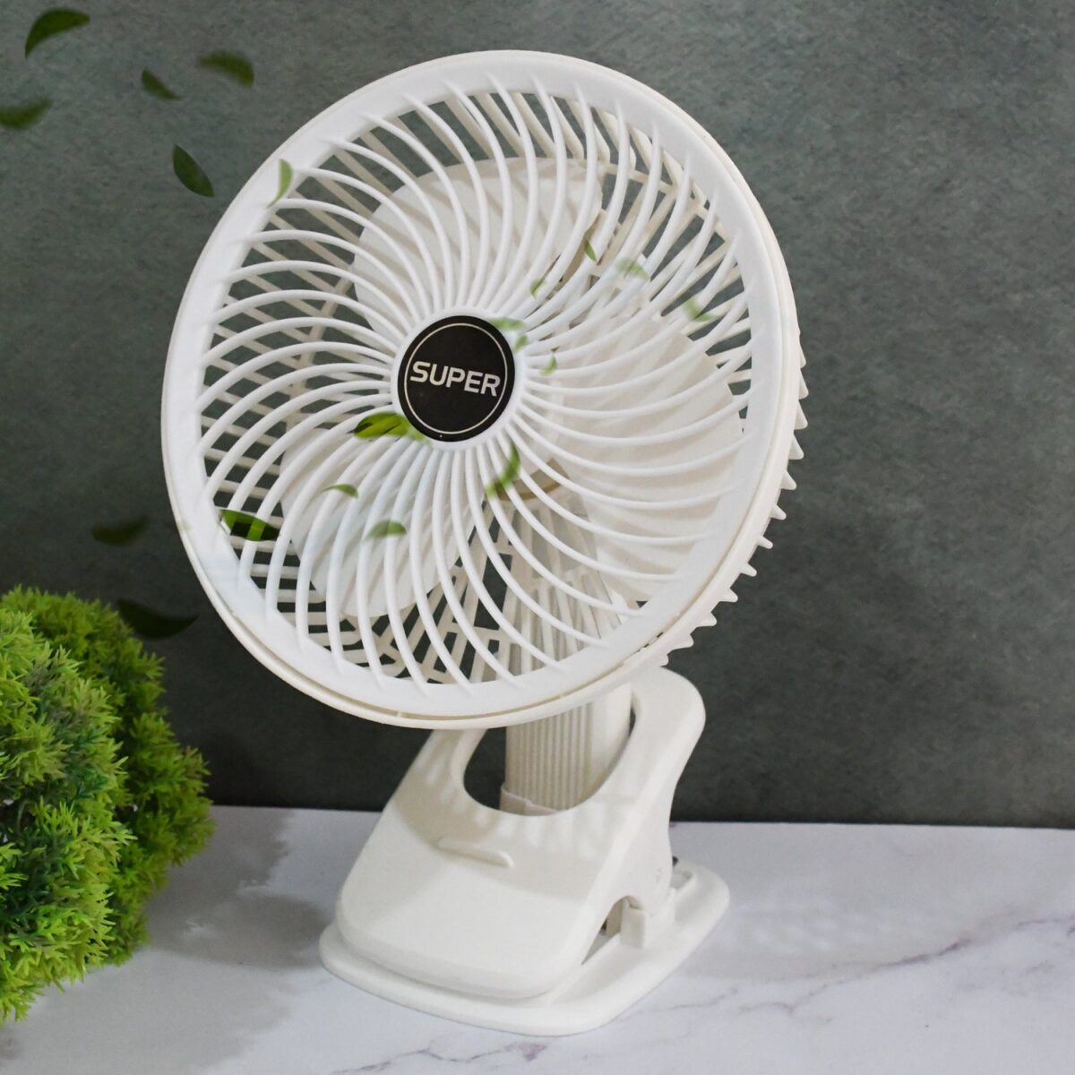 Multifunctional USB Desk Fan Ã¢â‚¬â€œ Clip-On Plug & Play Fan, 1 Pc with Brown Box (On / Off Switch Not Provided) - Image 5
