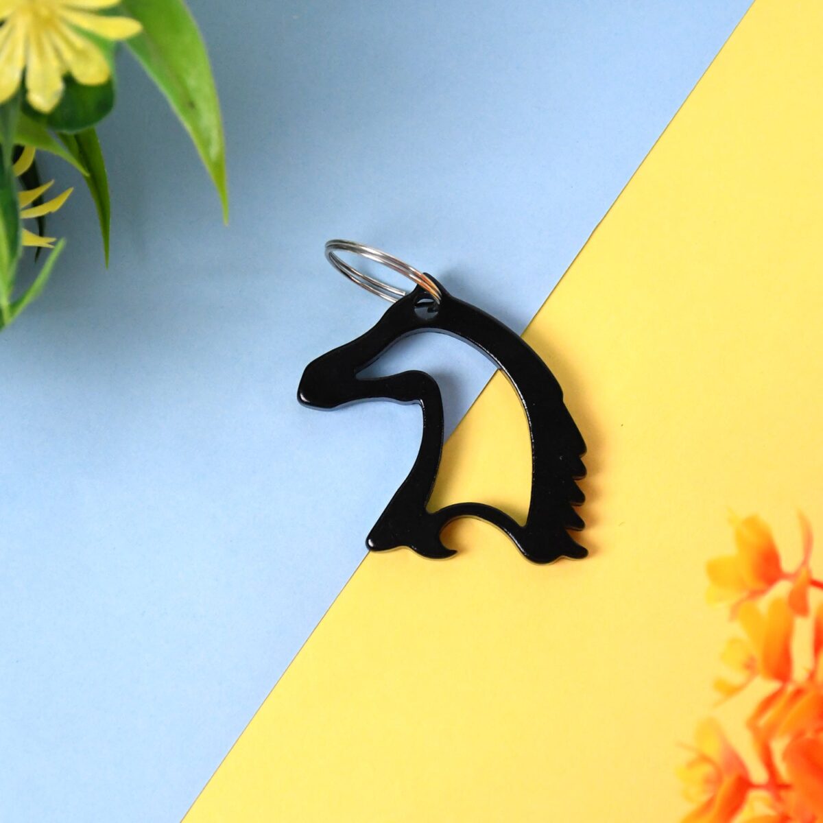 Metal Horse Face Shaped Keychain (1 Pc) - Image 1