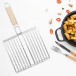 Kitchen Square Roaster Grill Barbecue Grill with Wooden Handle - Image 3
