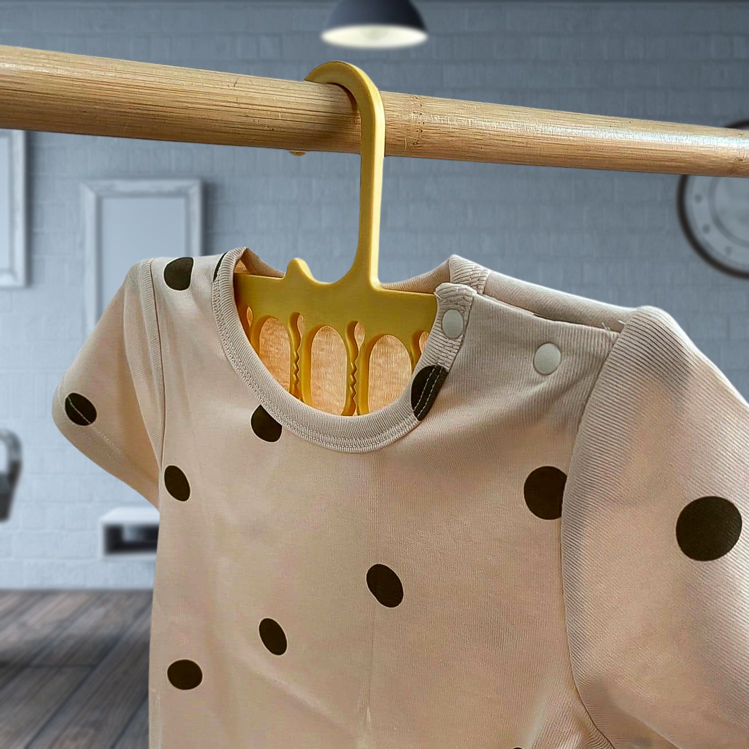 02_9d6e9306-8824-4248-bb5c-abd354a83349.jpg 9-Hole Clothes Hangers Organizer Multifunction Hanger (1 Pc) - Image 4