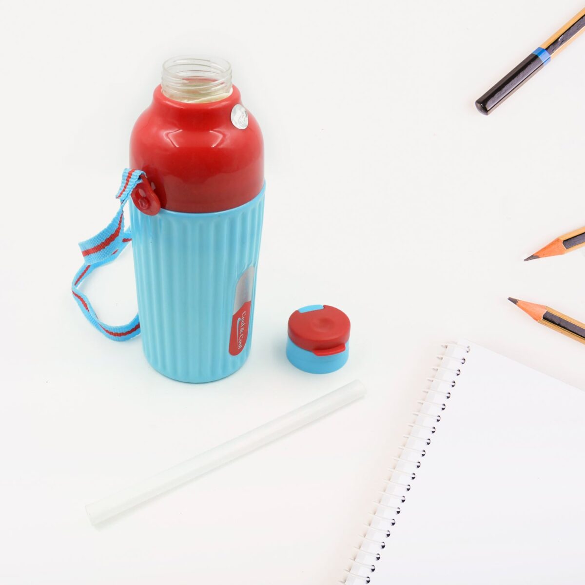 Plastic Sports Insulated Water Bottle with Dori Easy to Carry High Quality Water Bottle, BPA-Free & Leak-Proof! for Kids' School, For Fridge, Office, Sports, School, Gym, Yoga (1 Pc / 500ML) - Image 4