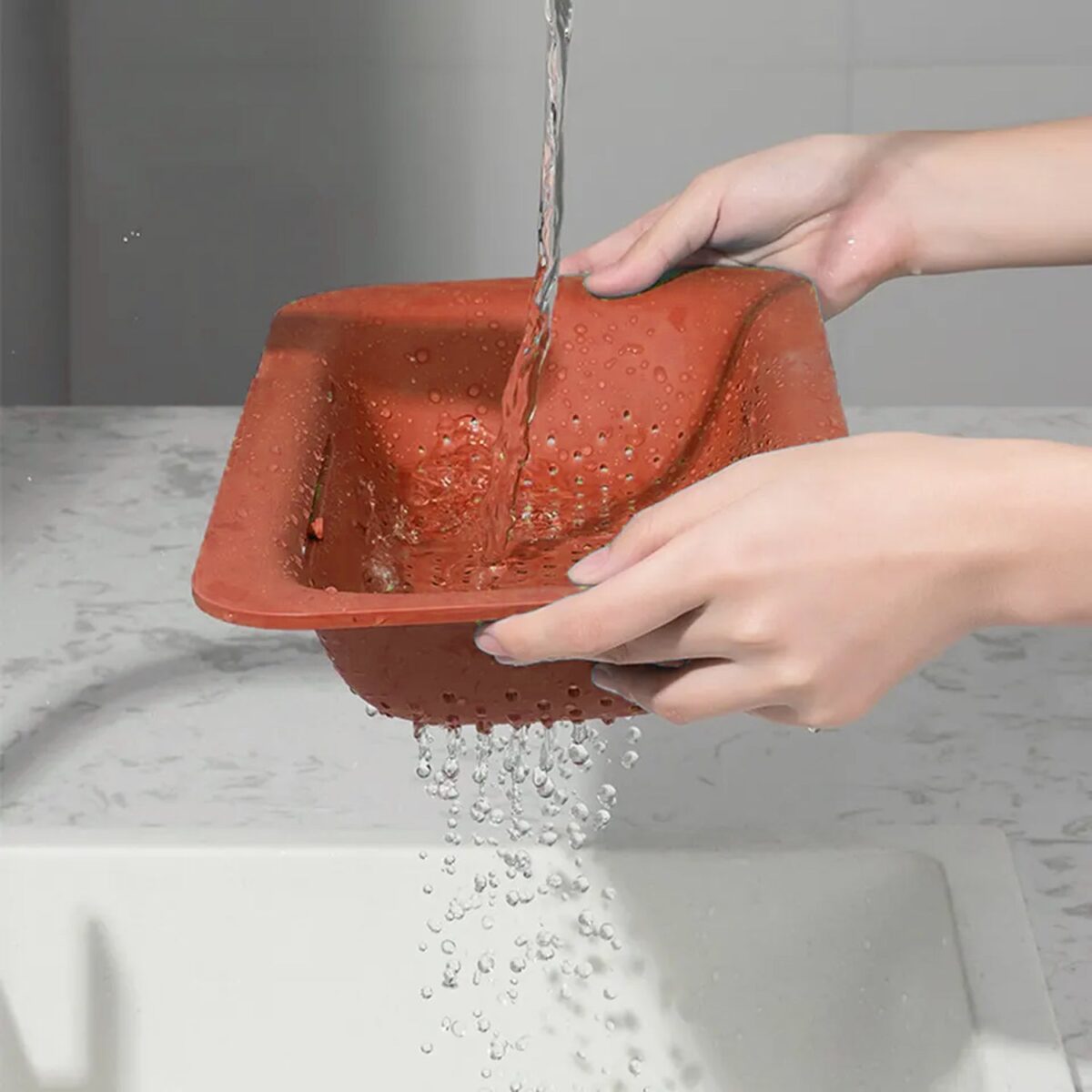 All-in-One Sink Organizer: Drying Rack, Drain Basket & Storage (1 Pc) - Image 2