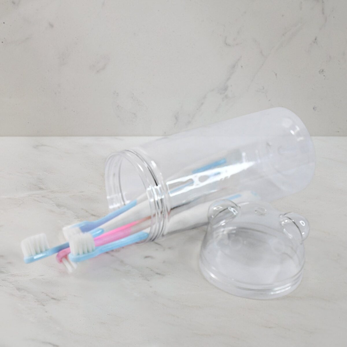 Multipurpose Travel-Friendly Toothbrush Holder with 5 Soft Bristle Toothbrushes - Image 3