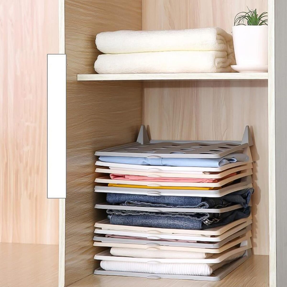 Stackable Shirt Clothes Folding Board (32Ãƒâ€”26 CM / 1 Pc) - Image 4
