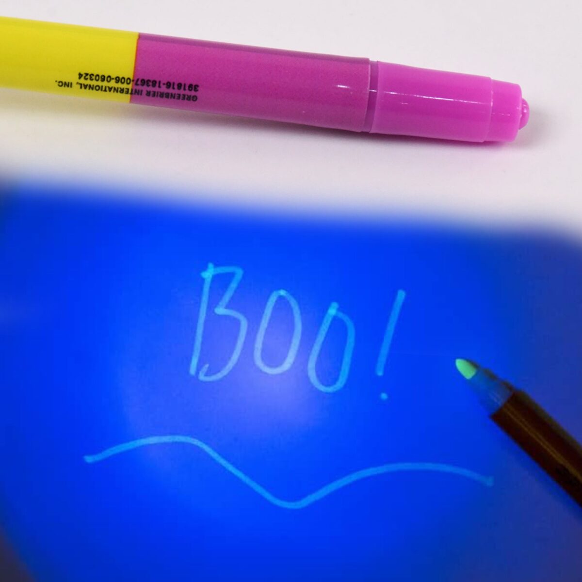 3-in-1 Ball Pen with Marker and Light Versatile Writing Tool (1 Pc) - Image 4