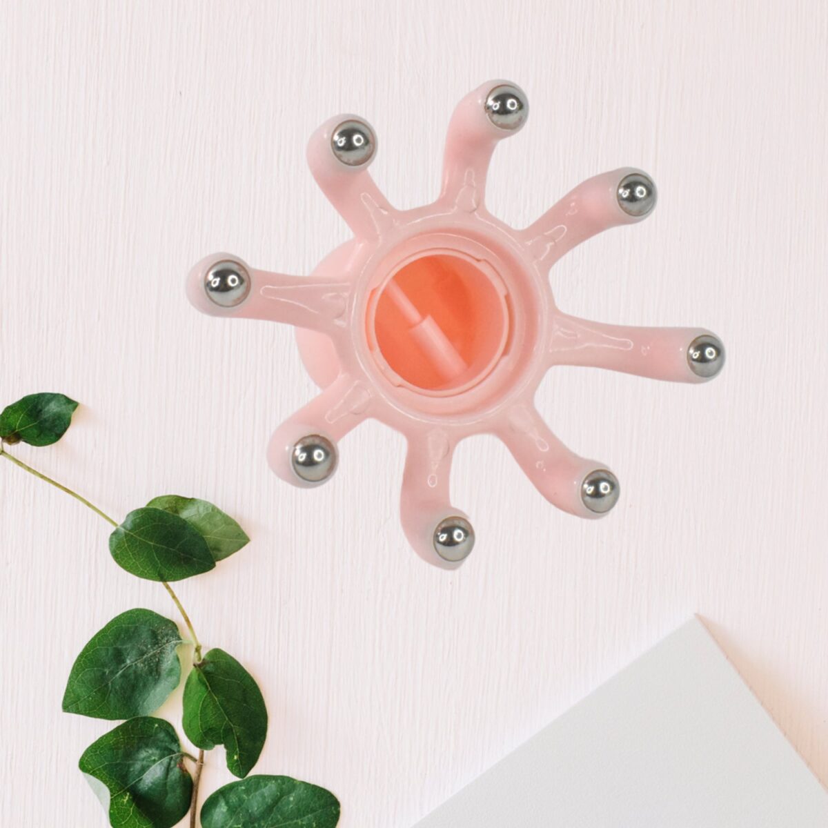 Scalp Relax Octopus Massager, Octopus Claw Head Massager Long Lasting Ergonomic for Adults for Abdomen - Image 3