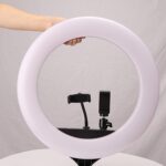 18 Inch LED Ring Light with 3 Colour Modes & 3 Mobile Holders, Remote Control (1 Set) - Image 5