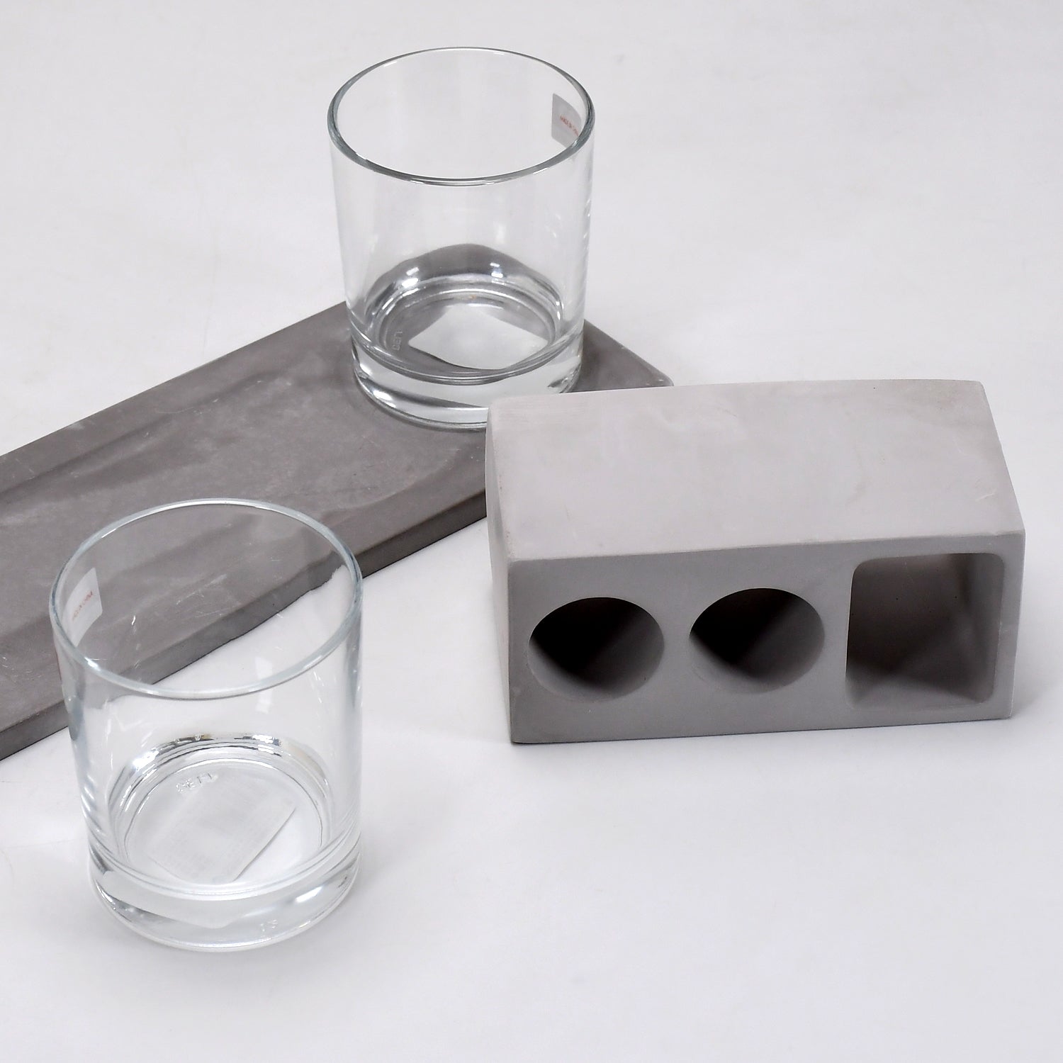 03_71253fc3-c4d2-4f9c-a331-b467aeadd21c.jpg 2 Wine Glasses & Marble Holder - Attractive Design for Hotels & Cafes - Image 1