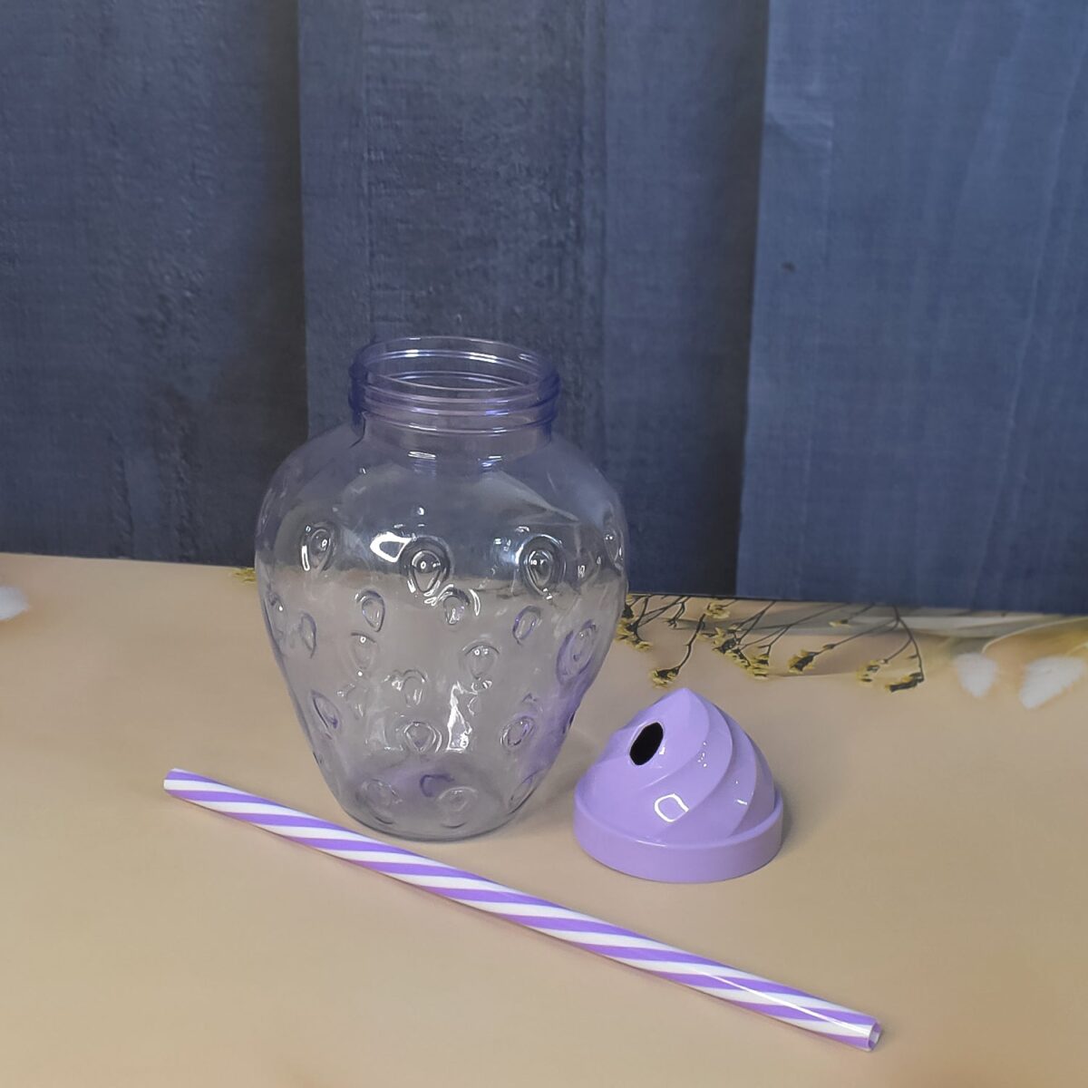 Single Plastic Drinking Cup Ã¢â‚¬â€œ Durable, Lightweight, and Easy to Use (1 Pc) - Image 4