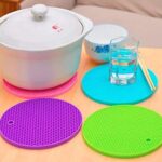 Silicon Hot Pot Mat Set - 4-Piece Heat-Resistant Trivets for Protecting Surfaces - Image 4