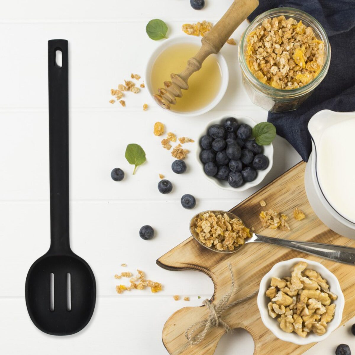 SILICON NON-STICK HEAT RESISTANT KITCHEN ITEM PREMIUM SPOON ( 1PC ) - Image 3