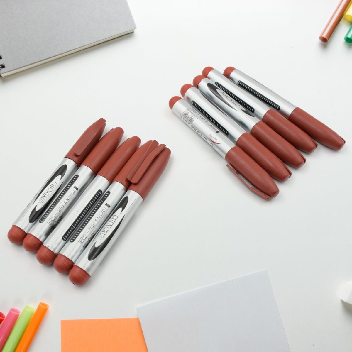 10Pc Marron Marker and pen used in studies and teaching white boards in schools and institutes for students (10 Pc Set) - Image 1