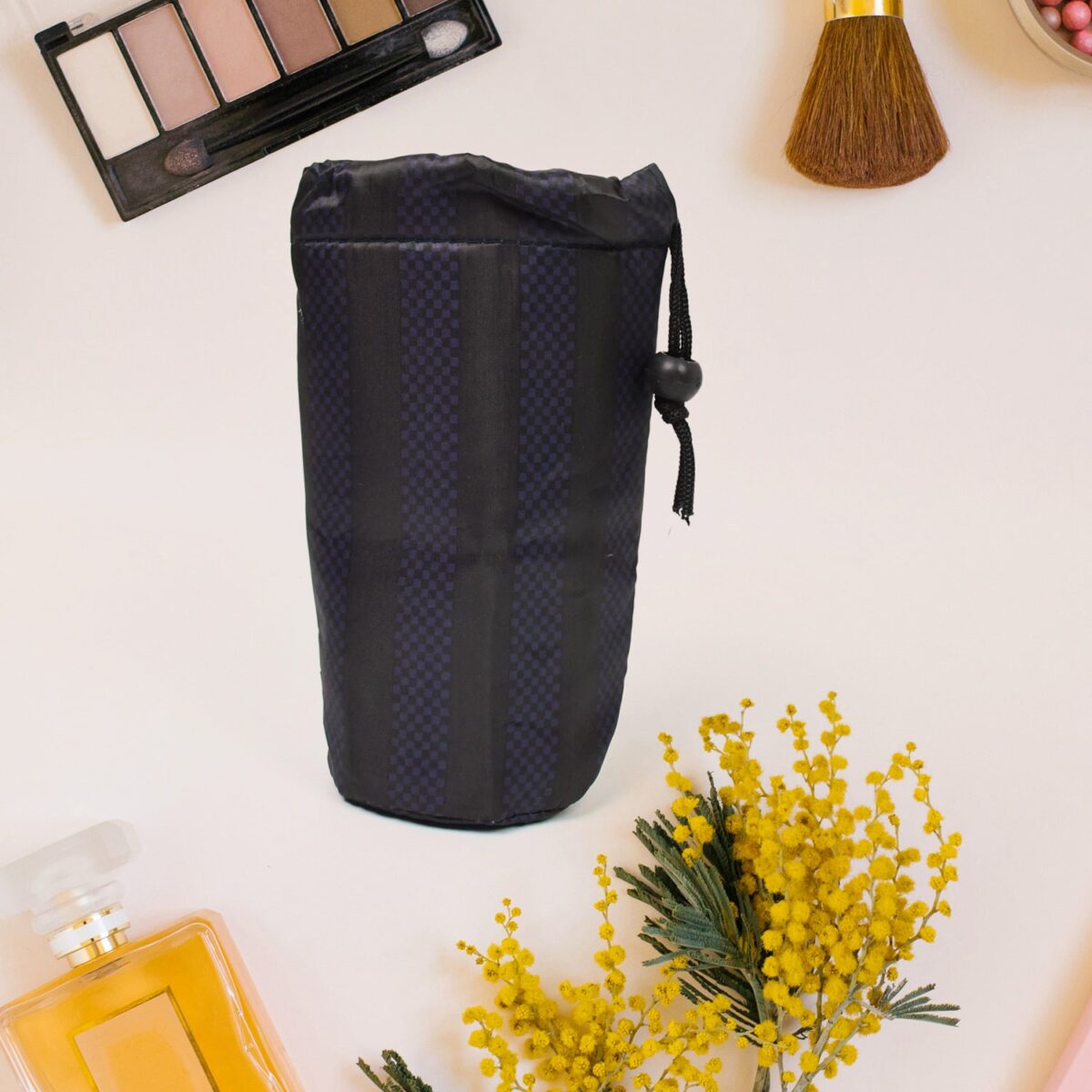 Reusable Multipurpose Washable Rope Pouch Pen Pencil Stationary Case Travel (1 Pc) - Image 2