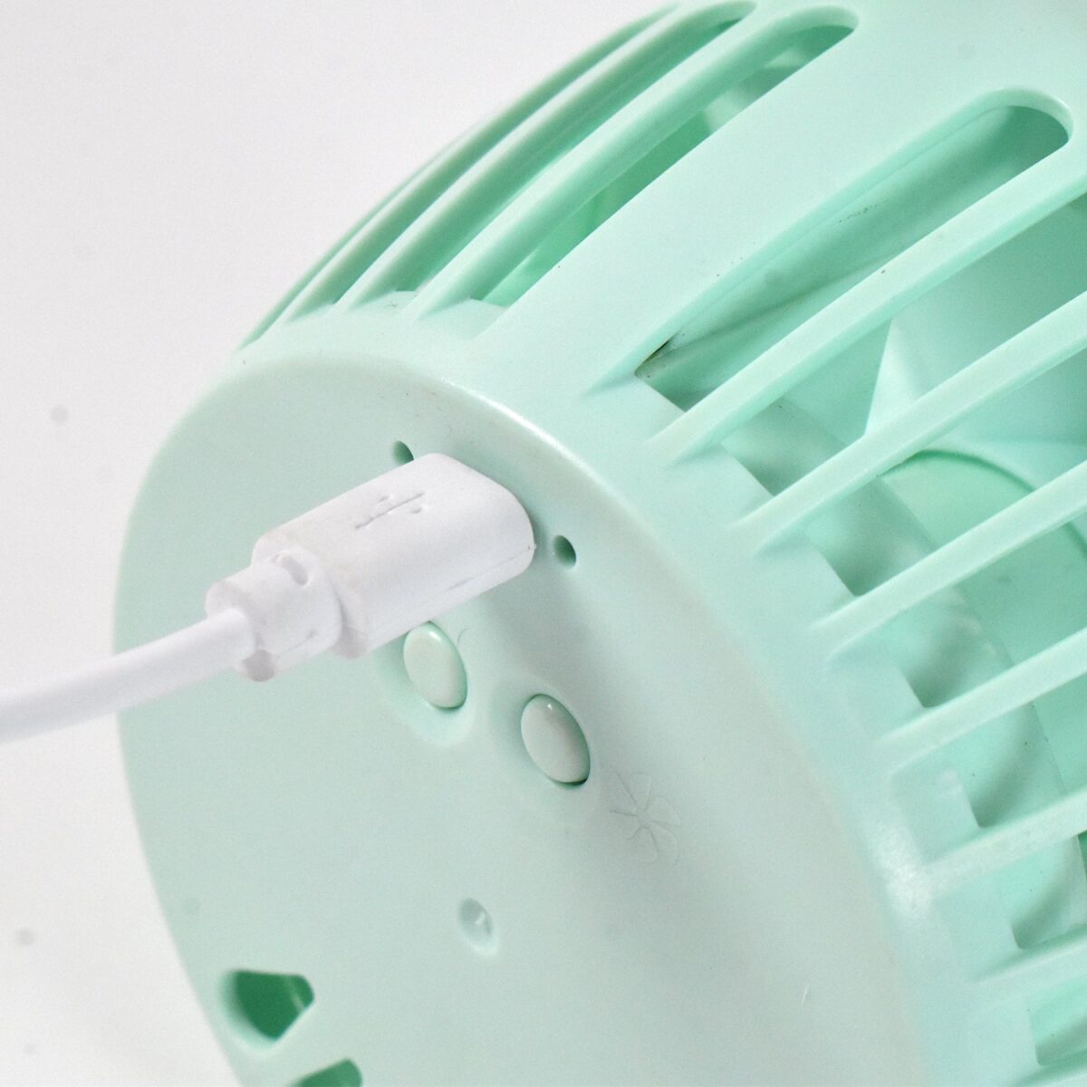 Cute Rabbit USB Desk Fan for Kids & Camping (1 Pc, Plastic, Mist Air) - Image 5