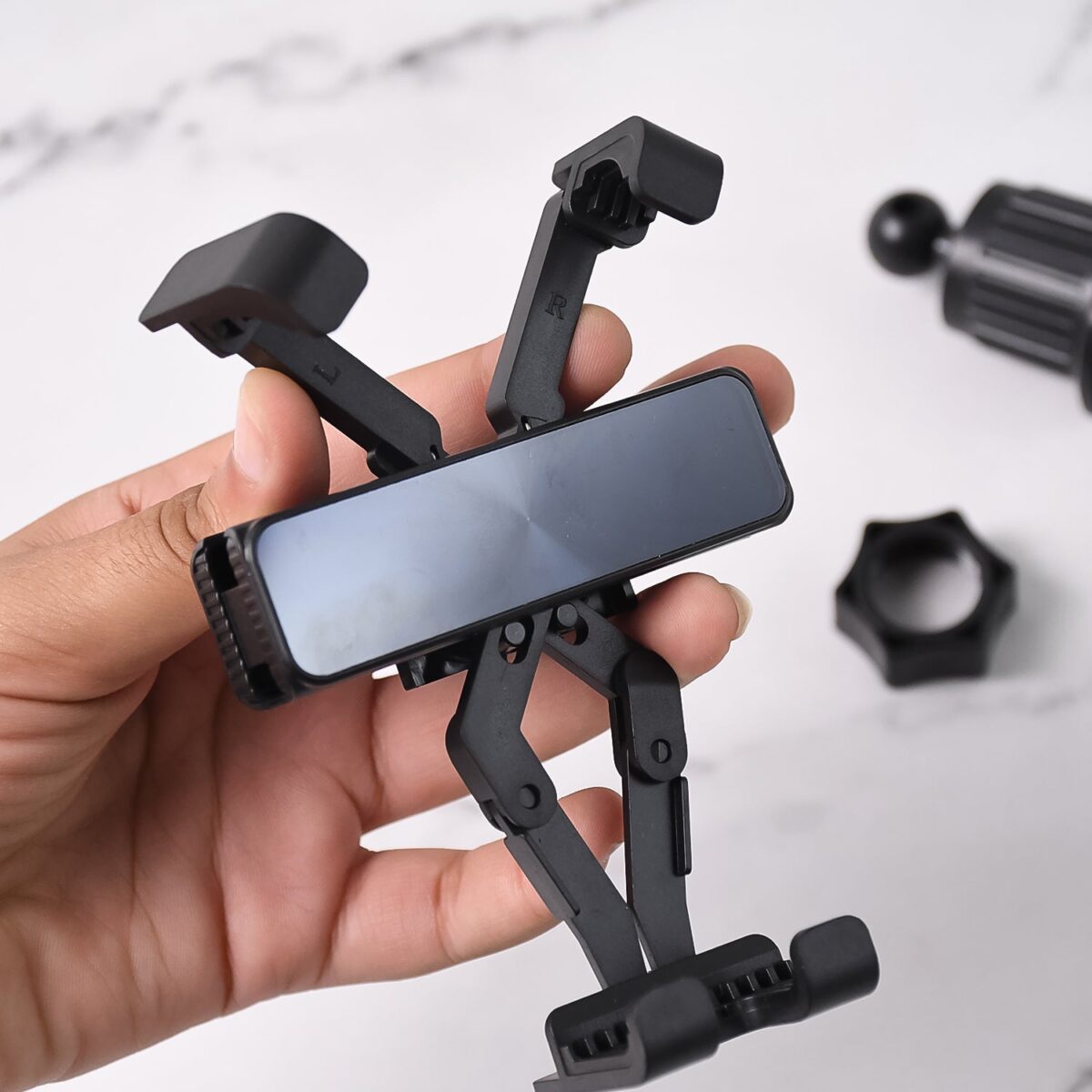 niversal Air Vent Car Phone Holder Mount (1 Pc) - Image 3