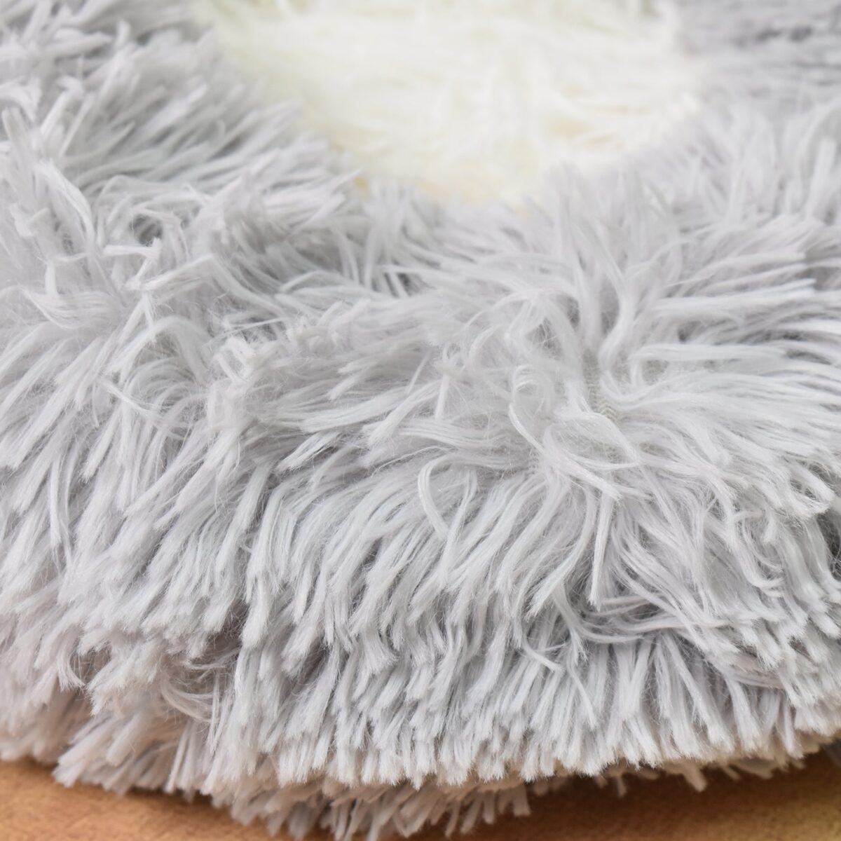Medium Round Dog Beds for Small, Medium Dogs and Cats (1 Pc) - Image 6
