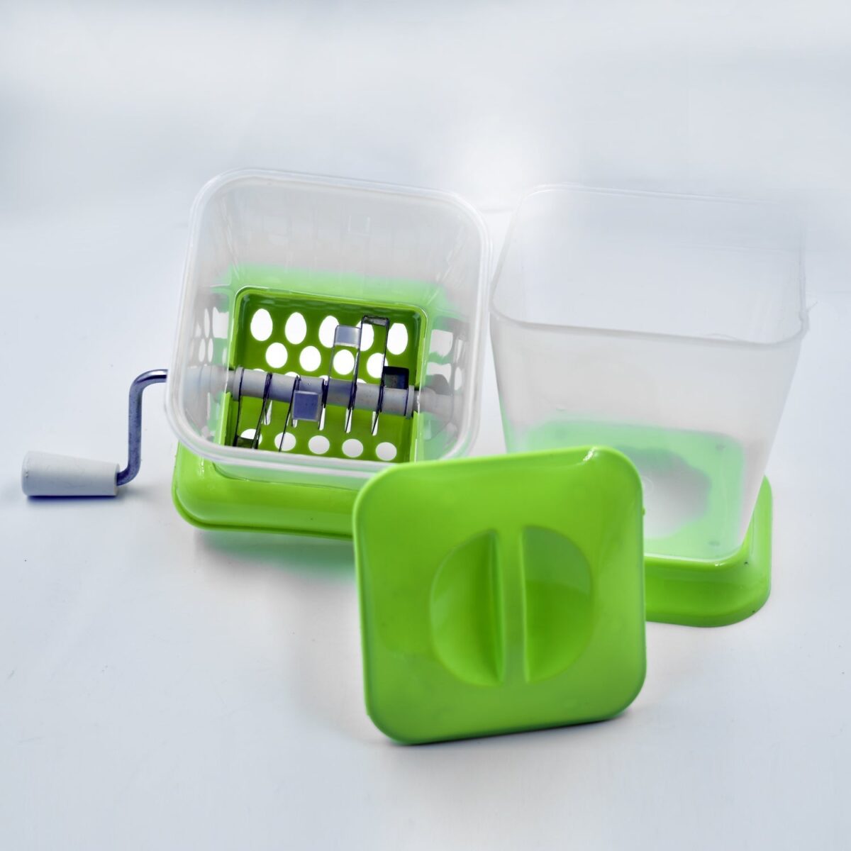 Small Onion Chopper & Vegetable Chopper Quick Cutter with Rotating Blade - Image 7