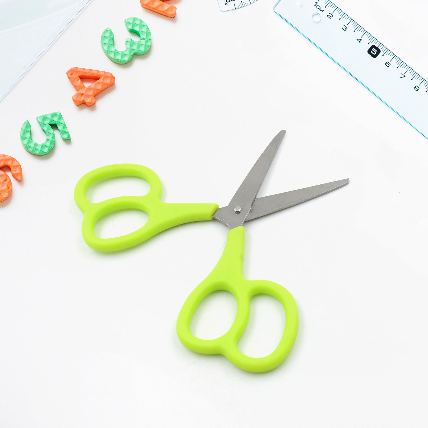 04_cd8b579c-7b0d-4b2a-a1dd-67b2732eaa43.jpg Stainless Steel Double Grip Scissors (1 Pc): Comfort Grip Handle, Multipurpose - Image 3
