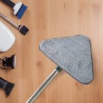 2-in-1 Extendable Triangle Mop â€“ Retractable, 360Â° Rotating, Telescopic & Reusable Mop Heads (1 Pc) - Image 6