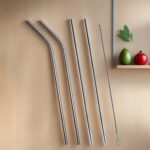 Set of 4 Stainless Steel Straws & Brush (2 Straight straws, 2 Bent straws, 1 Brush) - Image 4