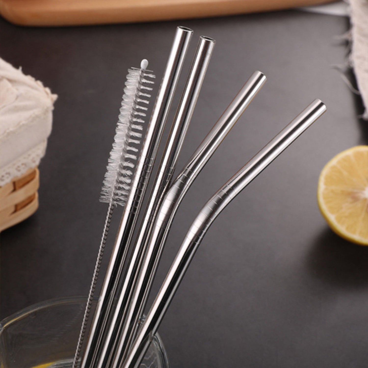057906.jpg Set of 4 Stainless Steel Straws & Brush (2 Straight straws, 2 Bent straws, 1 Brush) - Image 6