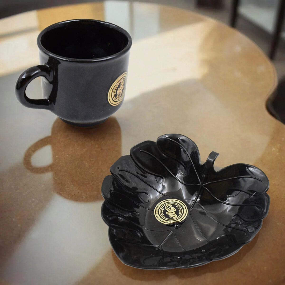 A One Ceramic Tea / cups / Mug Set With Leaf Shape Serving Bowl (8 Pcs set) - Image 3