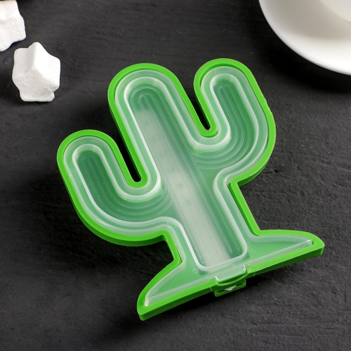 Cactus Shape sicle Molds - Durable Silicone Ice Cream Mould, DIY Ice  Kitchen Tool - Image 1