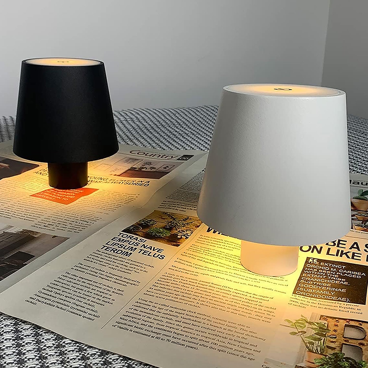 05_d97c05d9-fd05-4eff-a8db-71ebc447ae2a.jpg USB Rechargeable LED Bottle Lamp ââ¬â 3 Color Dimmable Wireless Table Light for Home & Bar (1 Pc) - Image 7