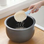 Large Plastic Measuring Spoons Flour Scoops for Home Kitchen (1 Pc) - Image 9