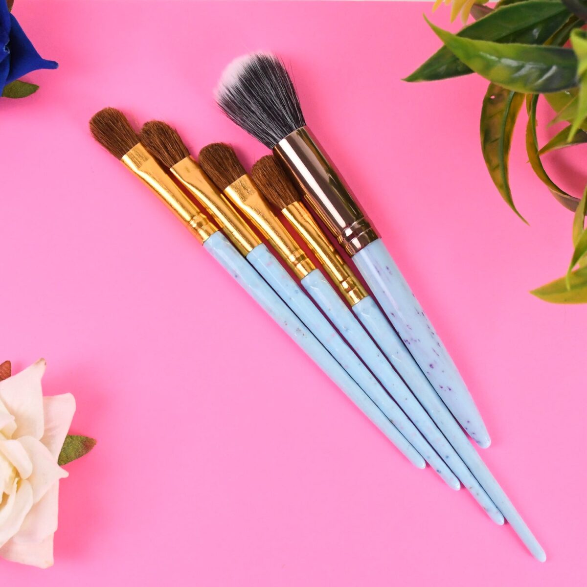5pc Makeup Brush tools kit (5 Pcs Set / Mix Color) - Image 9