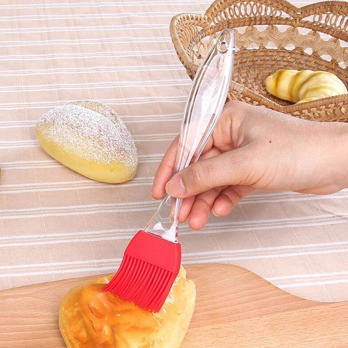 Spatula and Pastry Brush for Cake Mixer - Image 6