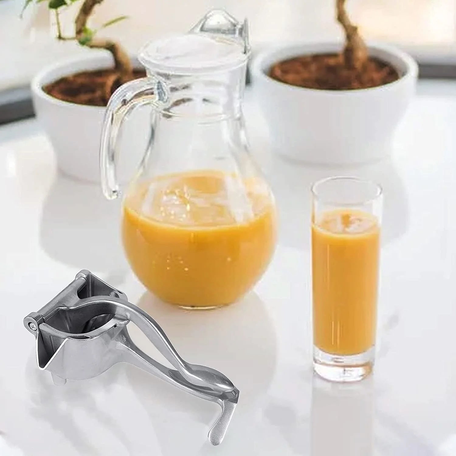 07_1500x1500_crop_center_270f532d-503b-40bd-b1d6-0868ac604a62.jpg MANUAL ALUMINIUM METAL FRUIT PRESS JUICER  ( BROWN BOX ) - Image 7