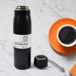Double Wall Vacuum Insulated Water Bottle (550 ML) - Image 8