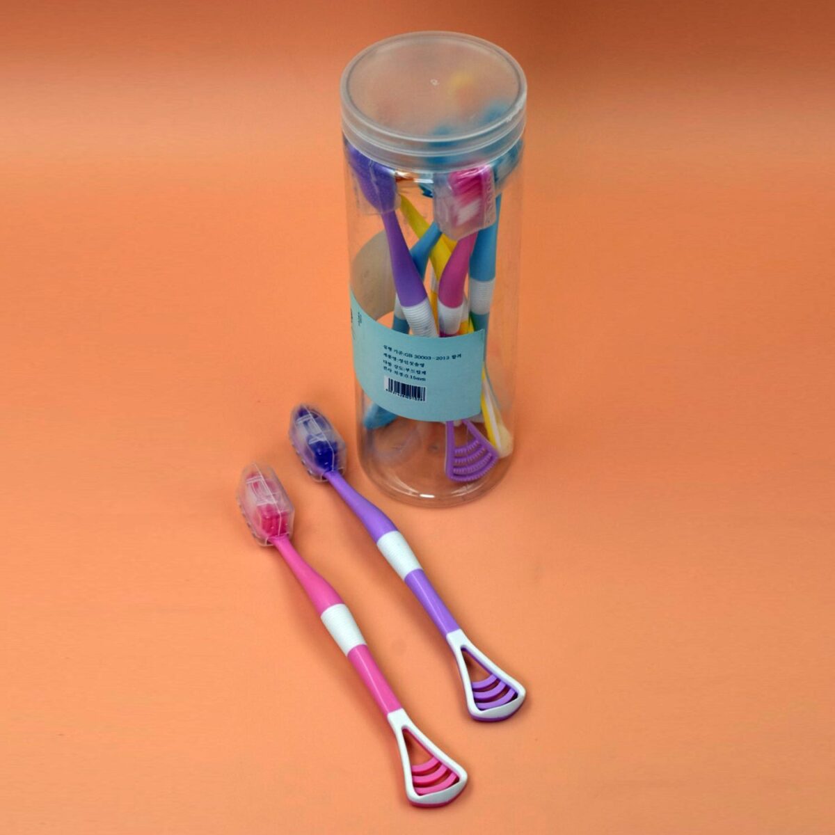 8 Pc 2-in-1 Toothbrush Case for Family Use - Image 6