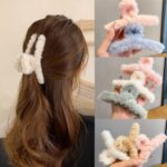 Large Plush Hair Claw Clips, Plastic Fluffy Hair Claw Hair (1 Pc / Mix Color) - Image 9