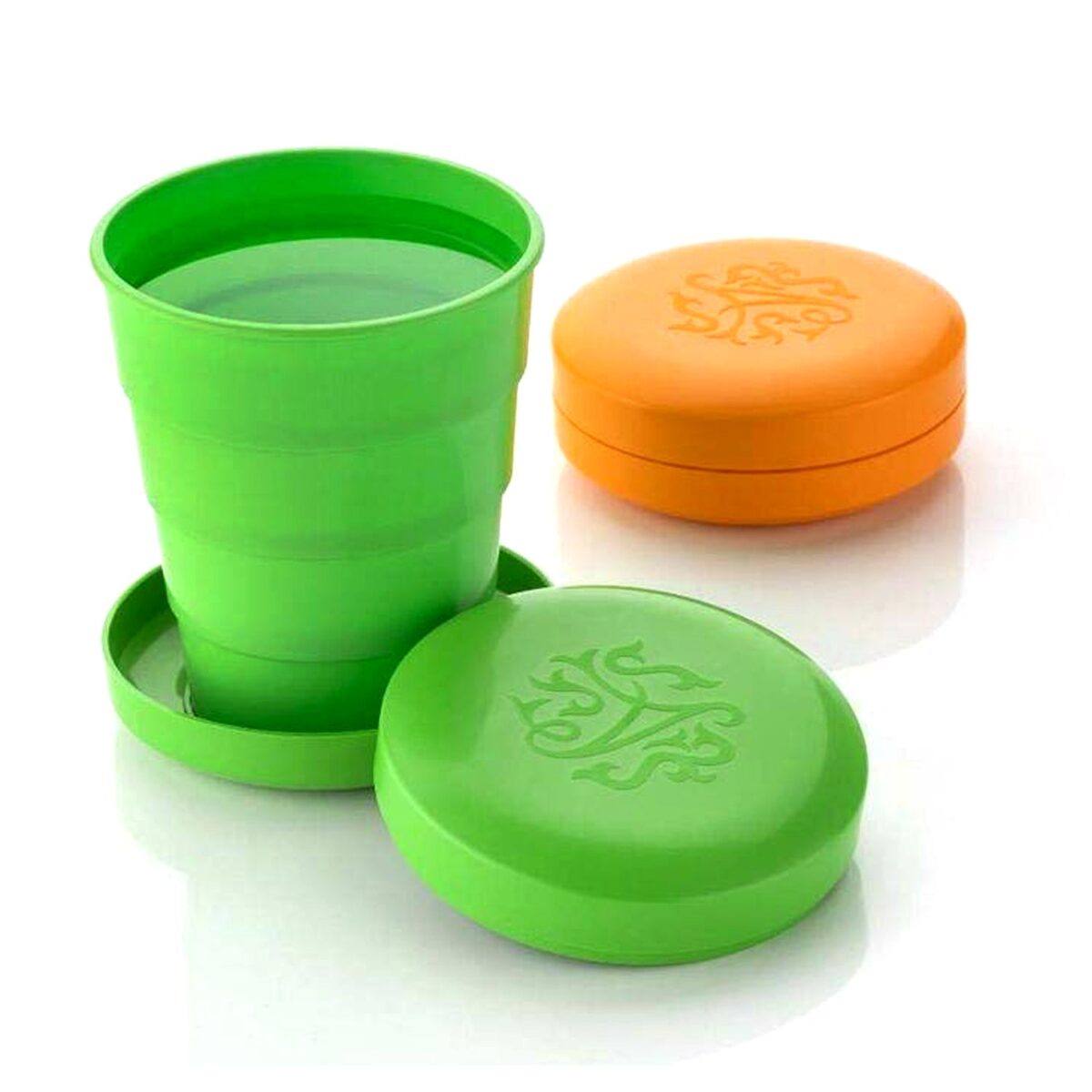 Portable Folding Travel Cup with Lid | Compact Expandable Tumbler for Kids & Camping - Image 1