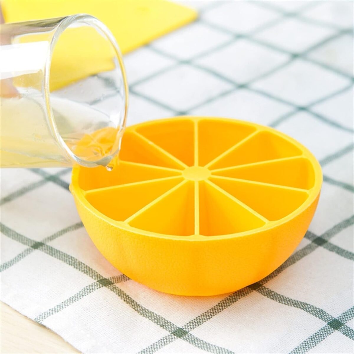 Lemon Shape Flexible Silicone Ice Cube Tray Ã¢â‚¬â€œ 8-Slot Round Ice Mold (1 Pc) - Image 5