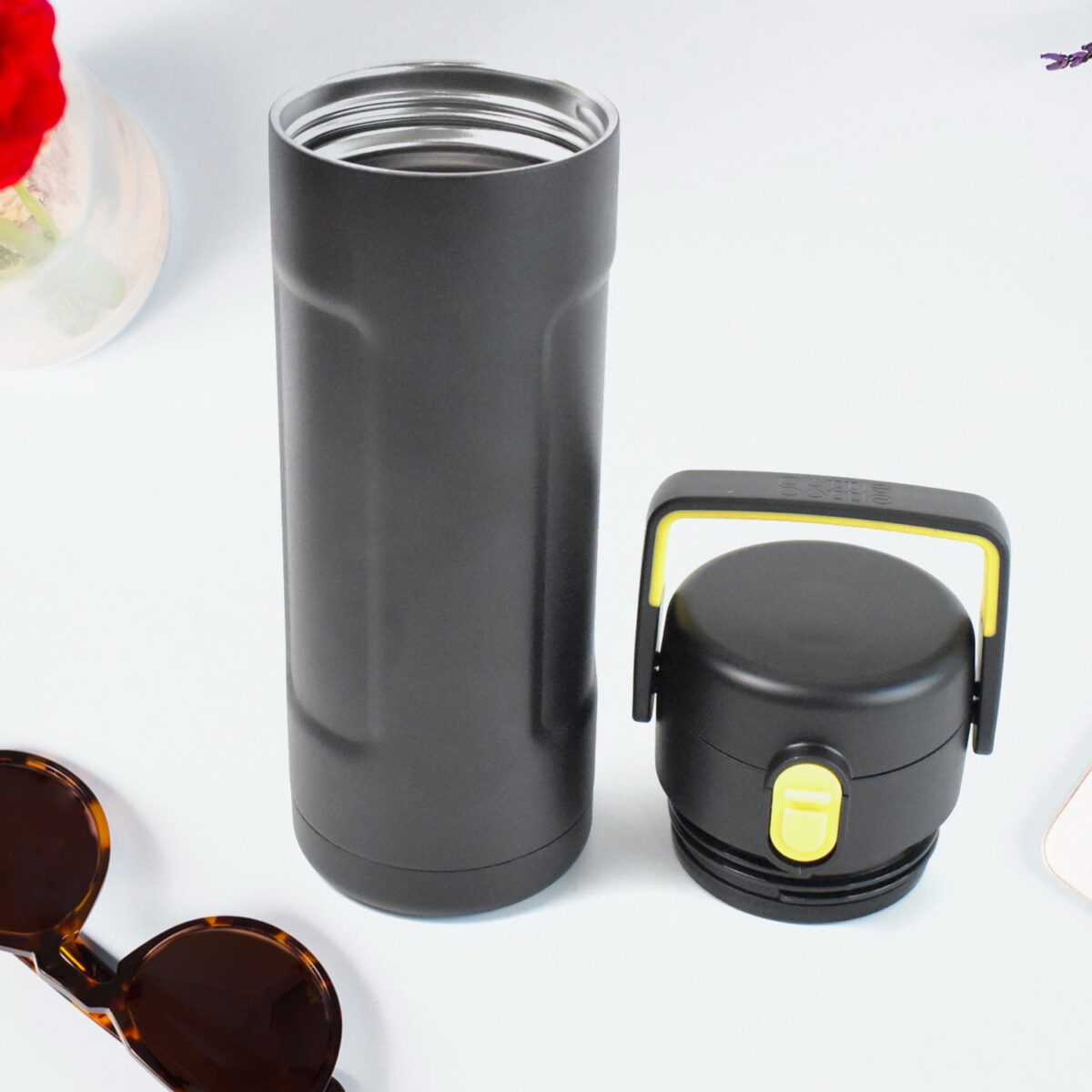 Insulated Water Bottle - Vacuum Sealed, Leak Proof, BPA Free - Perfect for Hot & Cold Beverages - Image 3
