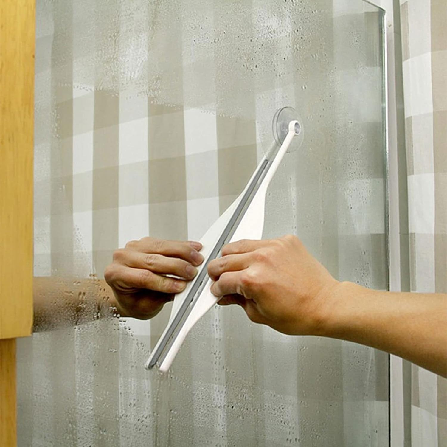 08_a9124b4e-6c7c-4409-ada7-880d5f078180.jpg All-in-One Cleaner: Squeegee for Shower, Bathroom & Windows - Image 5