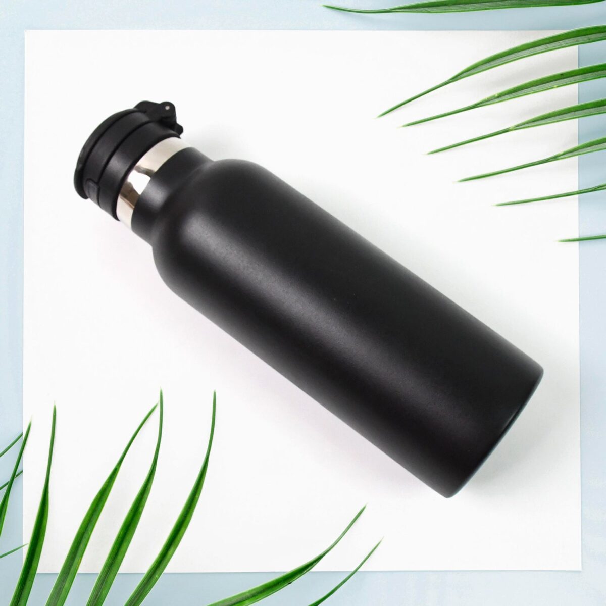 Water Bottle for Kids Ã¢â‚¬â€œ Insulated Stainless Steel Bottle (650 ML / 1 Pc) - Image 1
