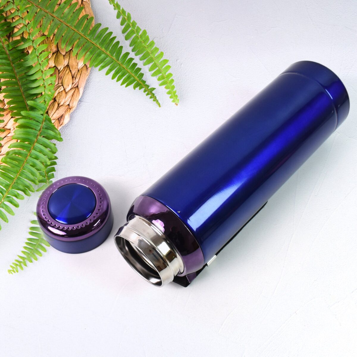 Vacuum Insulated Stainless Steel Bottle, Double walled (1000 ML) - Image 6