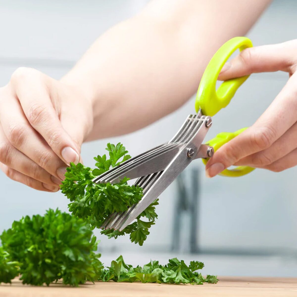 Multifunction Vegetable Stainless Steel Herbs Scissor with 3 Blades - Image 8
